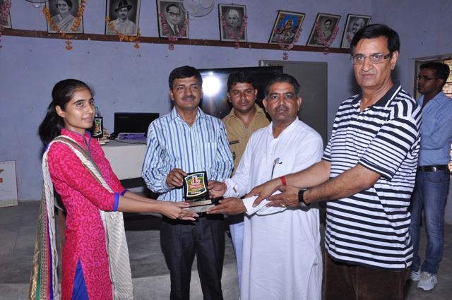 Jyoti sihag ( Aaj Tak News Chanel Selected ) Honoured by Chief Guests