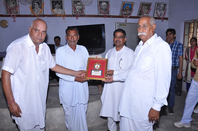 Sarpanch Mohan Lal Kiroriwal Honured by Villagers